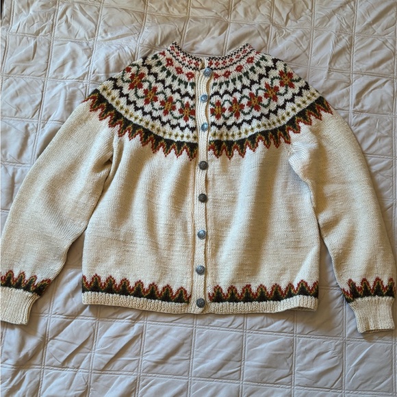 Vintage gorgeous hand knit wool sweater - Picture 2 of 10